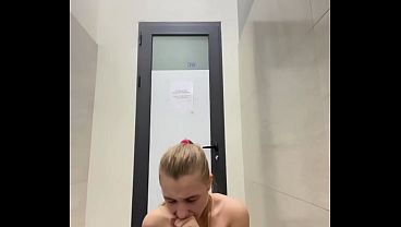 Extreme Cum-fill And Anal Slamming With Jucielussie In The Public
