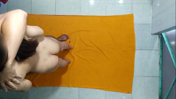 Tiếp Anh Khách Hàng Vip Của Công Ty Sau Khi Họp Xong
