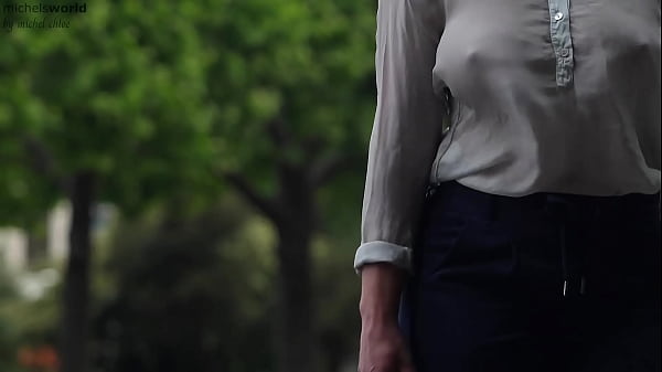 Braless And Downblouse - Dreams From A Docile Missus