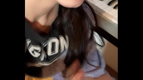 Fellatio Am Klavier