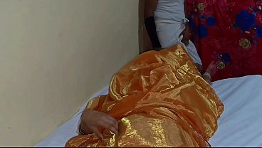 Indian Desi Married Missus Hard Bang Pissing Together After Whining For Sex In Hindi Audio