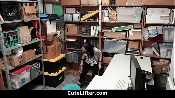 Shoplifter Tied And Blackmailed By Cop To Pound