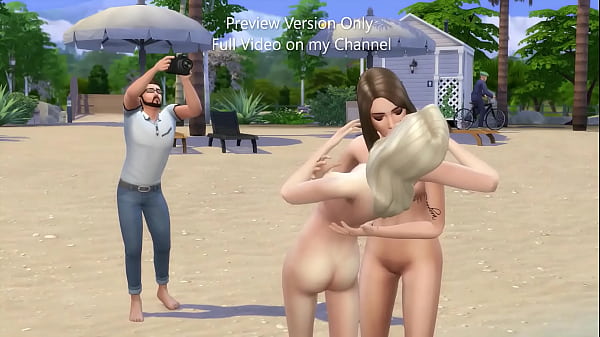 Steamy Models Have A Menage With The Cameraman