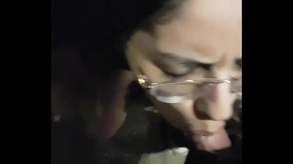 Bosterita Anda Buscando Pija Por Las Plazas