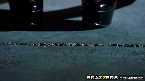 Brazzers - Nasty Masseur - Veruca Packs And Bill Bailey - I Had The Strangest Dream Last Night
