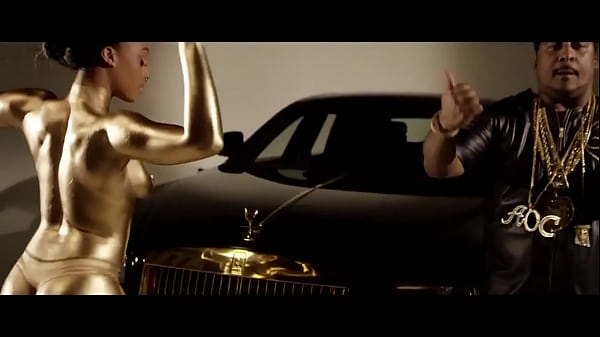 Rapper's Figure Paint Video Girl!!.mxf.MP4