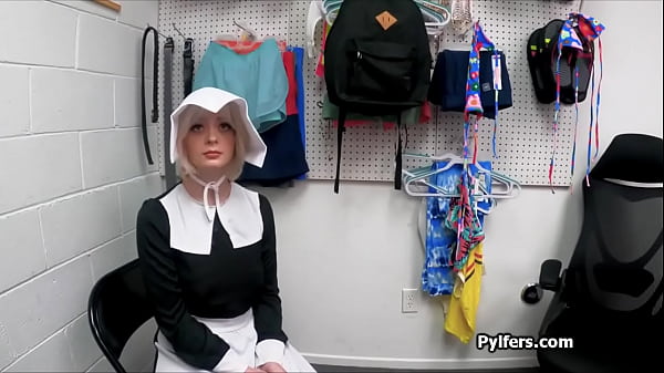 Golden-haired Suspect Milks Officers Shaft At The Security Room