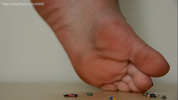 Ms Dom ANNIHILATES The Shrunken Fleas People HIGH ARCHED SQUEEZED