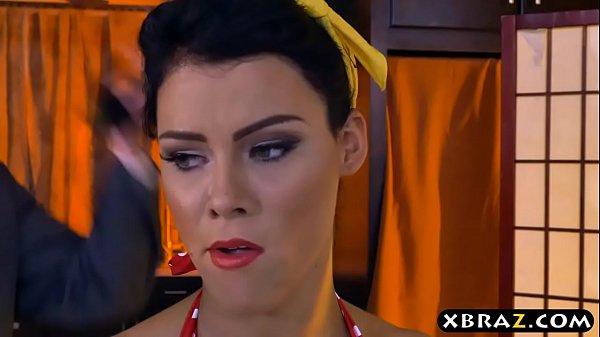 Busty Maid Scarlett Reid Gets Hammerred Vigorous While Cleaning