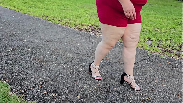 Thick Rear Hijab Muslim Hotwife Doing Early Morning Walks Outdoor In The Park And Pissing - Nasty BBW, SSBBW, POV, Ass Revere (phat Backside, Huge Butt, Thick Rear, Giant Ass,