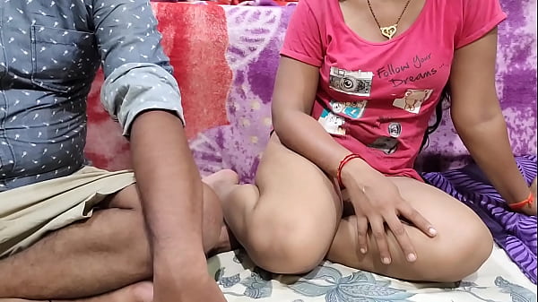 देसी लड़की ने जंगल में जाकर मंगल किया और फिर अपने यार को घर में बुलाकर चुदवाली