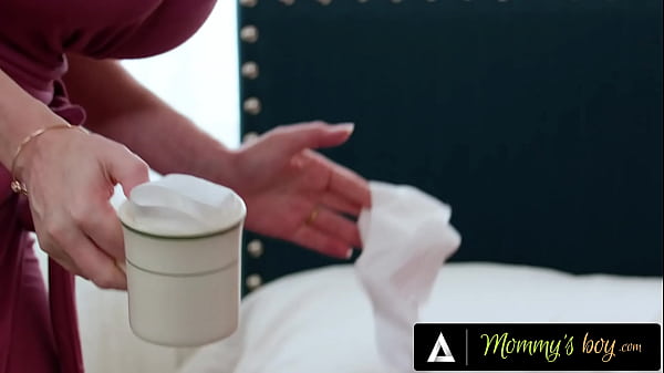 MOMMY'S BOY - Smoking-hot Mom Dee Williams Gets Caught Being An Anal Addict And Her Stepson Tries Her Booty