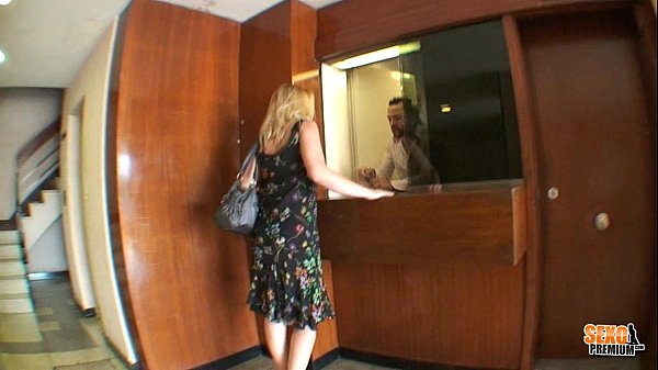 Dándole Rabo A La Lesbiana, Con Mónica Mayo Y David El Moreno