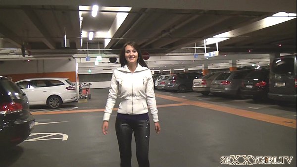 Public Inside Load Fick Am Flughafen