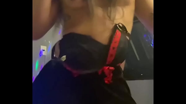 CLIENTE PAGOU PARA ME VER DE BIQUÍNI E DE ENFERMEIRA SAFADA