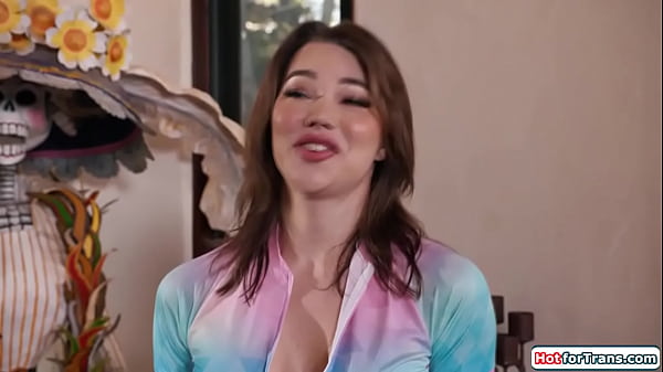 Stacked Shemale Emma Rose Plowed By Friend