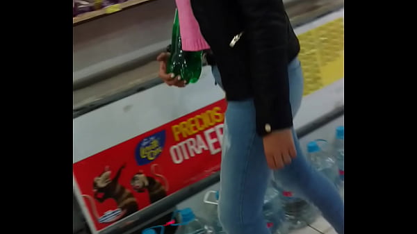Flaca Con Linda Cola Para Hacerle Un Backdoor!