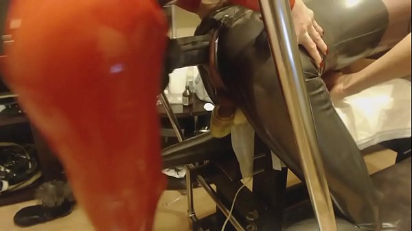 Enormous Strapon Candid 2