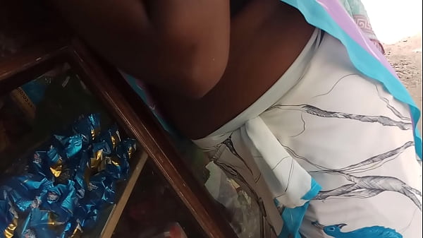 Tits Hidden And Aunty Navel