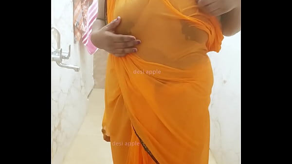Indian Alluring Huge Tits Doll In Saree
