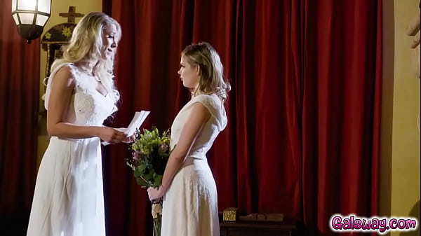 Coco Lovelock And Katie Morgan Lavished Each Others Gorgeous Bodies And Cooches