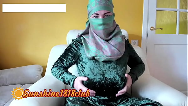 Arab Muslim Babe In Hijab Burqa On Webcam Live Sex August 12th