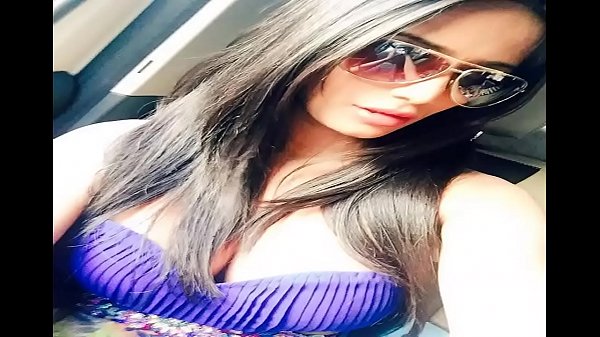 Poonam Pandey Unseen Smoking Video