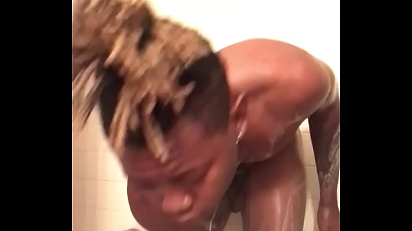 Pev Puts Hidden Camera In Handsomedevan Shower