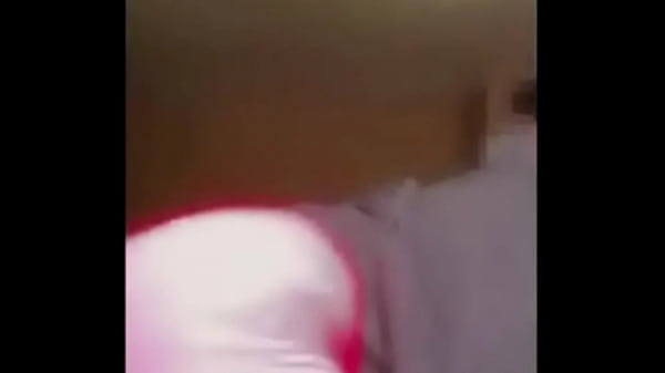 Kiki Is Ass Clapping