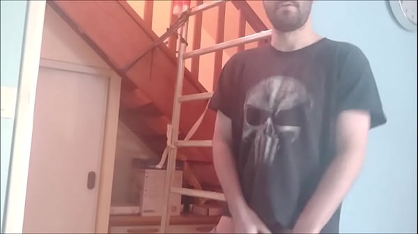 Je Me Branle Pendant Que L'ouvrier Refait Le Plafond