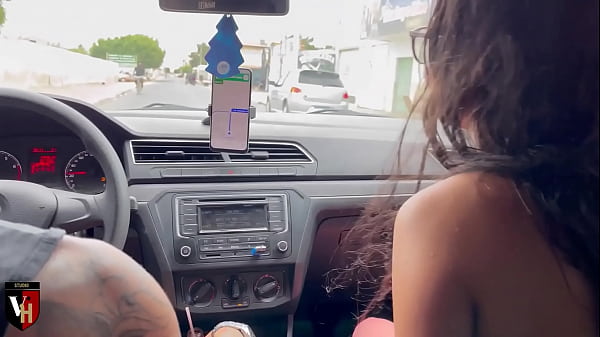 Motorista De Aplicativo Fodendo Novinha Peituda