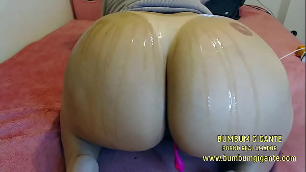 Esqueci A Janela Aberta E Meu Vizinho Me Viu Com A Bunda Para Cima - - Participe Dos Meus Vídeos