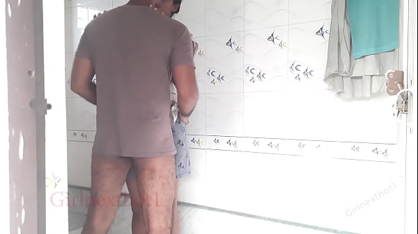 Indian Gal Nailed In Bathroom By Tenant Outdoor Sex