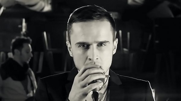 A. X - Doar Tu Si Eu [Clip Oficial] [HD]