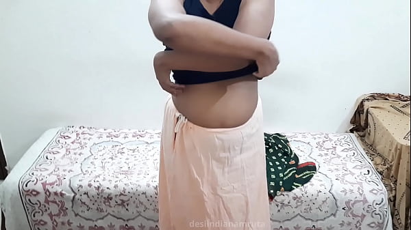 Saree Removal By Hot XXX Indian Village Aunty Full Stripped Bushy Snatch, Melon, Ass, Armpit. OMG !!