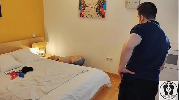 STEP-BROTHER BUTTCRACK IN JEANS ASSSJOB CUNT GAPING