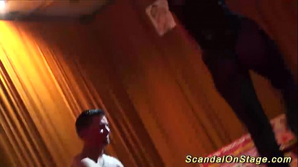 Alluring Lapdance On Public Stage