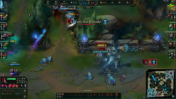 Katarina Fudendo 5 Machos No Matinho