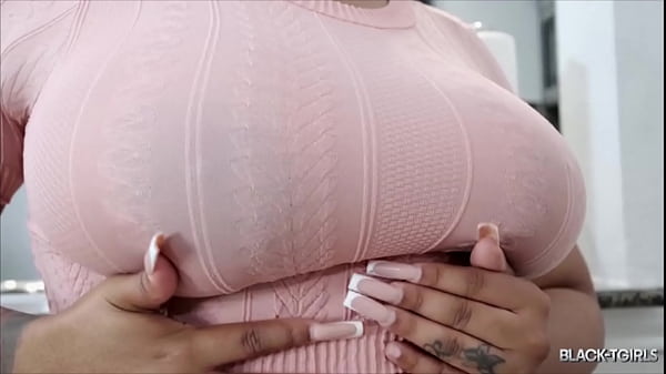BLACK-TGIRLS: Dlondonn's Back Is Back