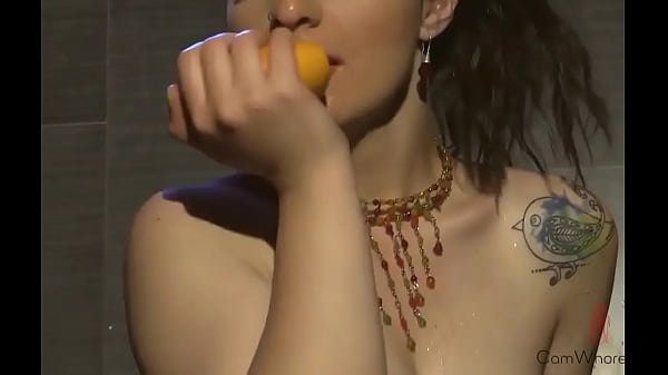 Bulgarian Professor Diana Atanasova Bare TV Flaunt - Учителят Диана Атанасова гола на ТВ