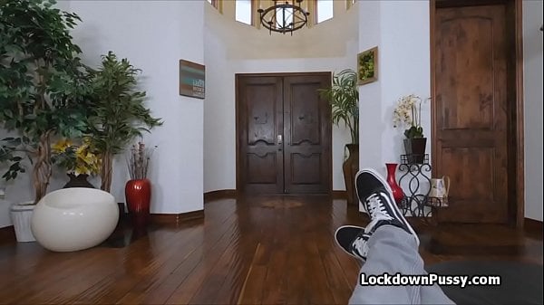 Fair-haired Gf Gets Ultra Hot In Quarantine