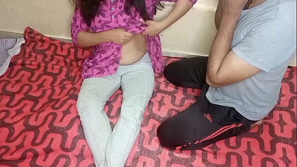 नेपाली Xxx आंटी पडोसी बॉय को हेल्प के बदले चुत चोदने दी ! हिंदी ऑडियो