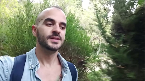 Xisco Go To Cruising In Barcelona For Ultimately Jerk Off In The Park But With A Dude Watching Him Closely
