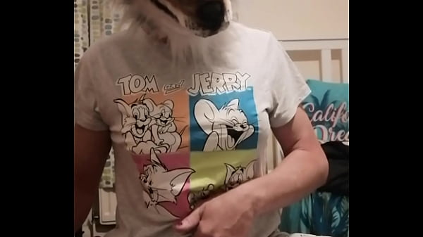 I Pissed On My Bedroom Floor And Dripping My Pajamas