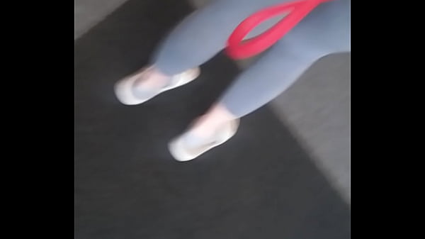 Flawless Booty In Grey Leggings
