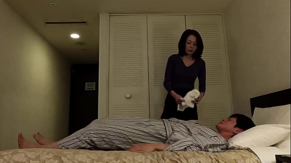 Improper Cock-Stroking For Delivery Massage COUGAR Vol.16 - Part.4 : See More→https://bit.ly/Raptor-Xvideos