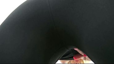 Hourglass Booty Jiggling And Pov Face Sitting In Black Leggins And Shiny Spandex Leggins