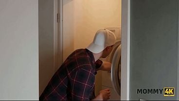 MOMMY4K. Stepmom, Could You Serve Stop Nailing My Boyfriend?