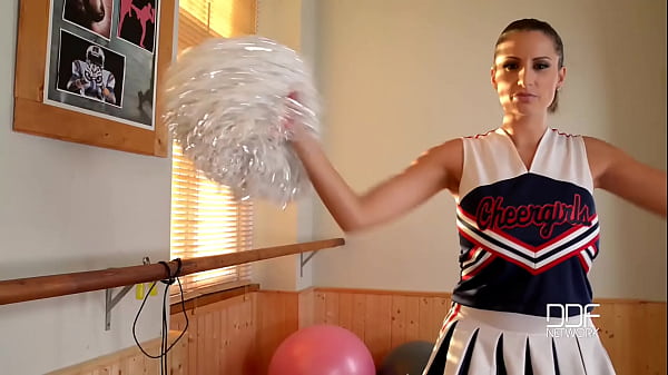 Stacked Pornstar Cheerleader