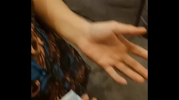 Pinay Food Seller Got Smashed For Some Easy Cash